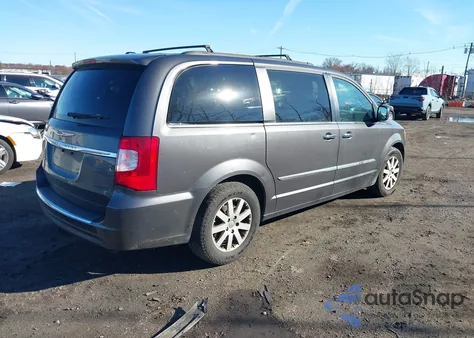 2015 Chrysler Town & Country Touring from USA, damaged, VIN 2C4RC1BG3FR572404